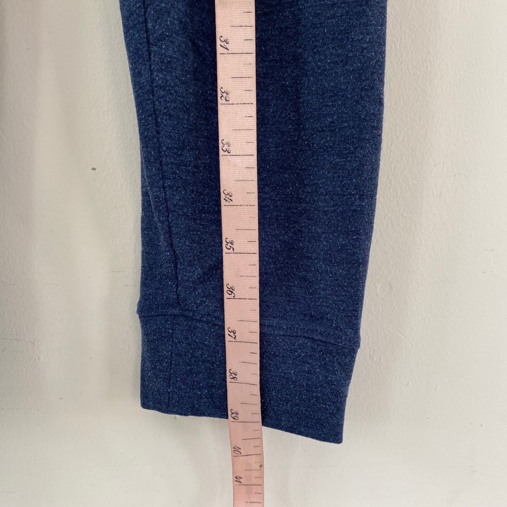 Joggers - Picture 2 of 6